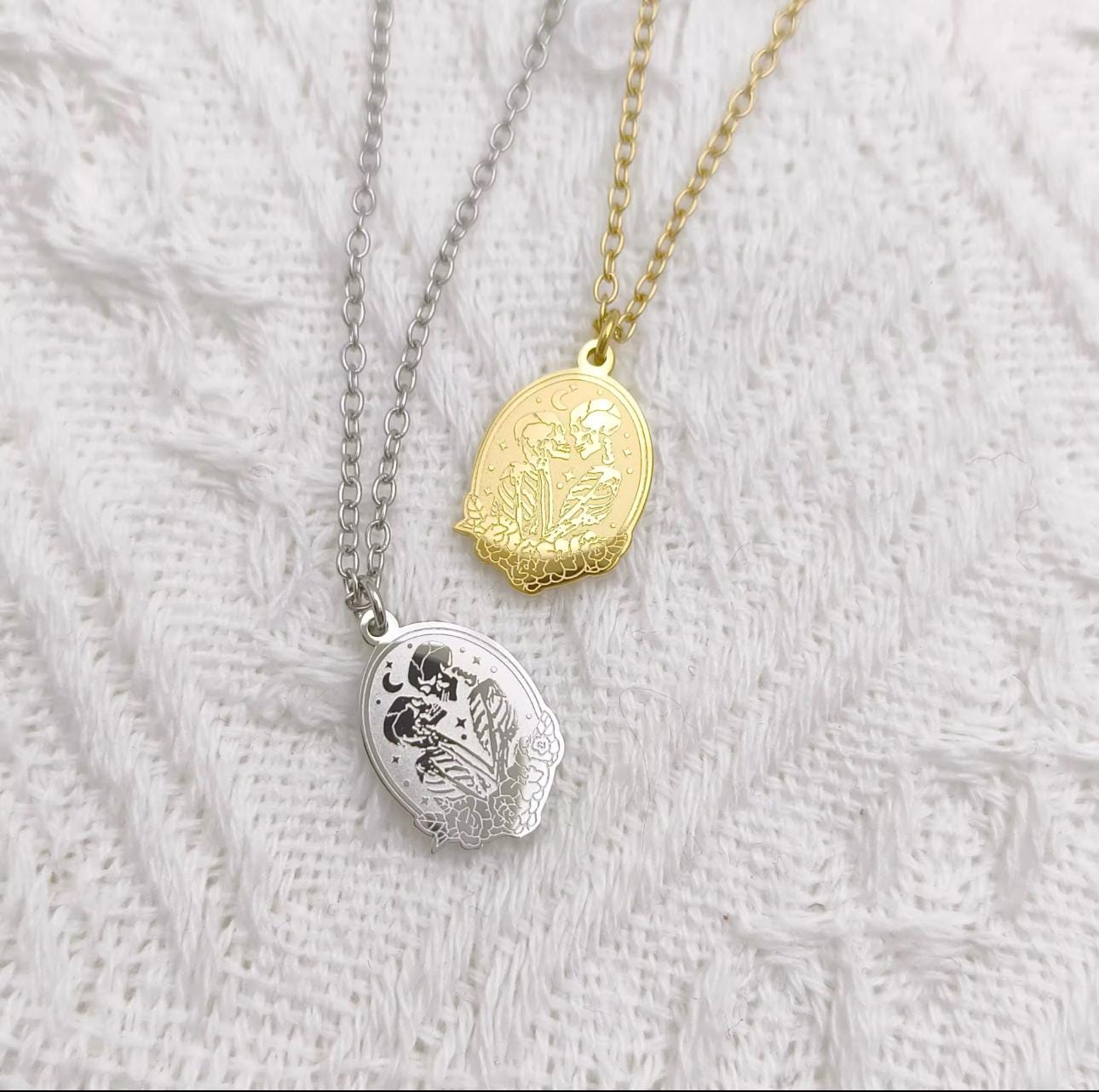 Noir Amour Lovers Necklace