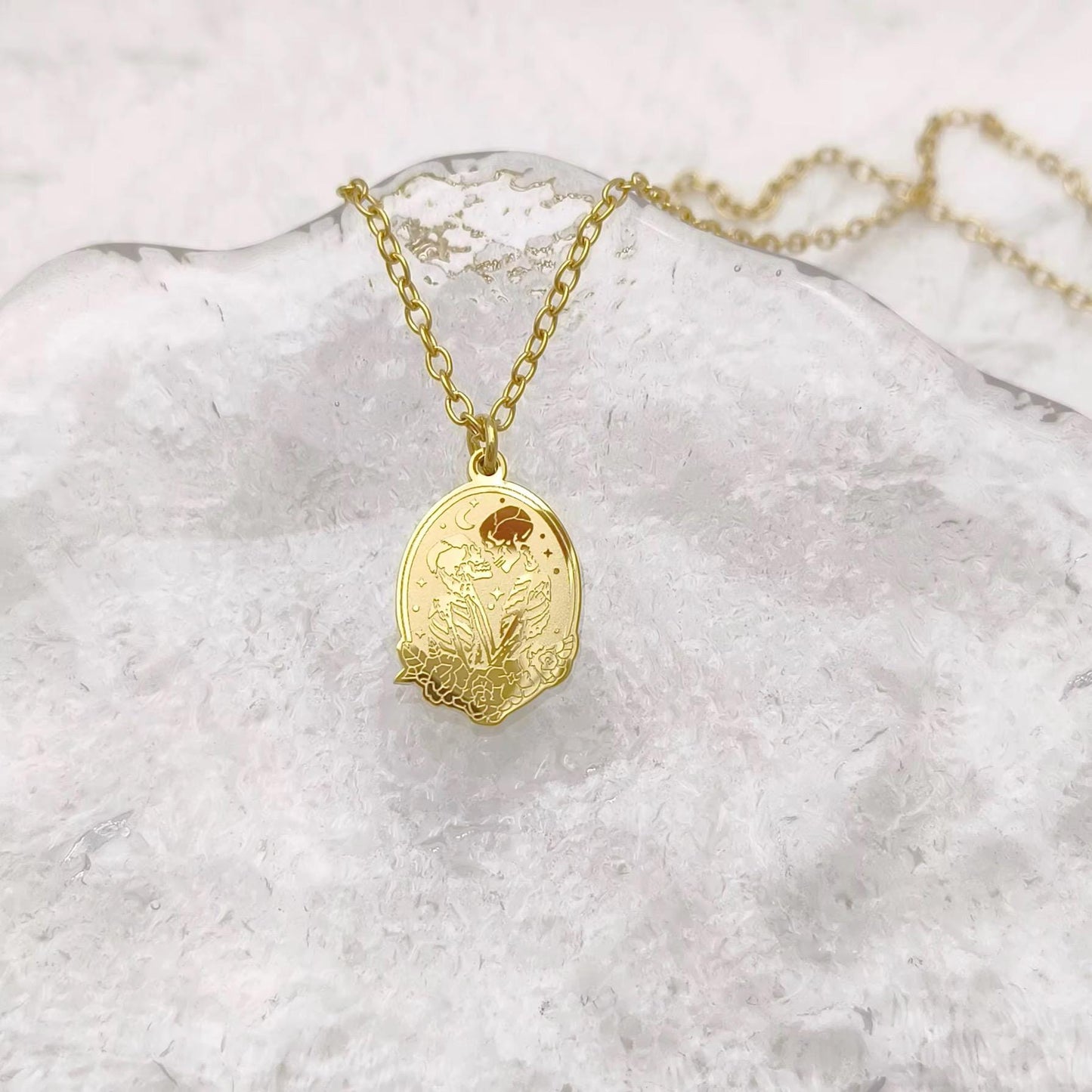 Noir Amour Lovers Necklace