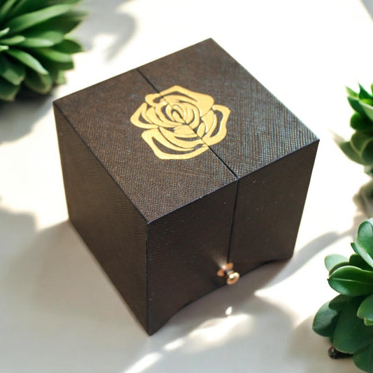 Amréah Crimson Rose Keepsake Box