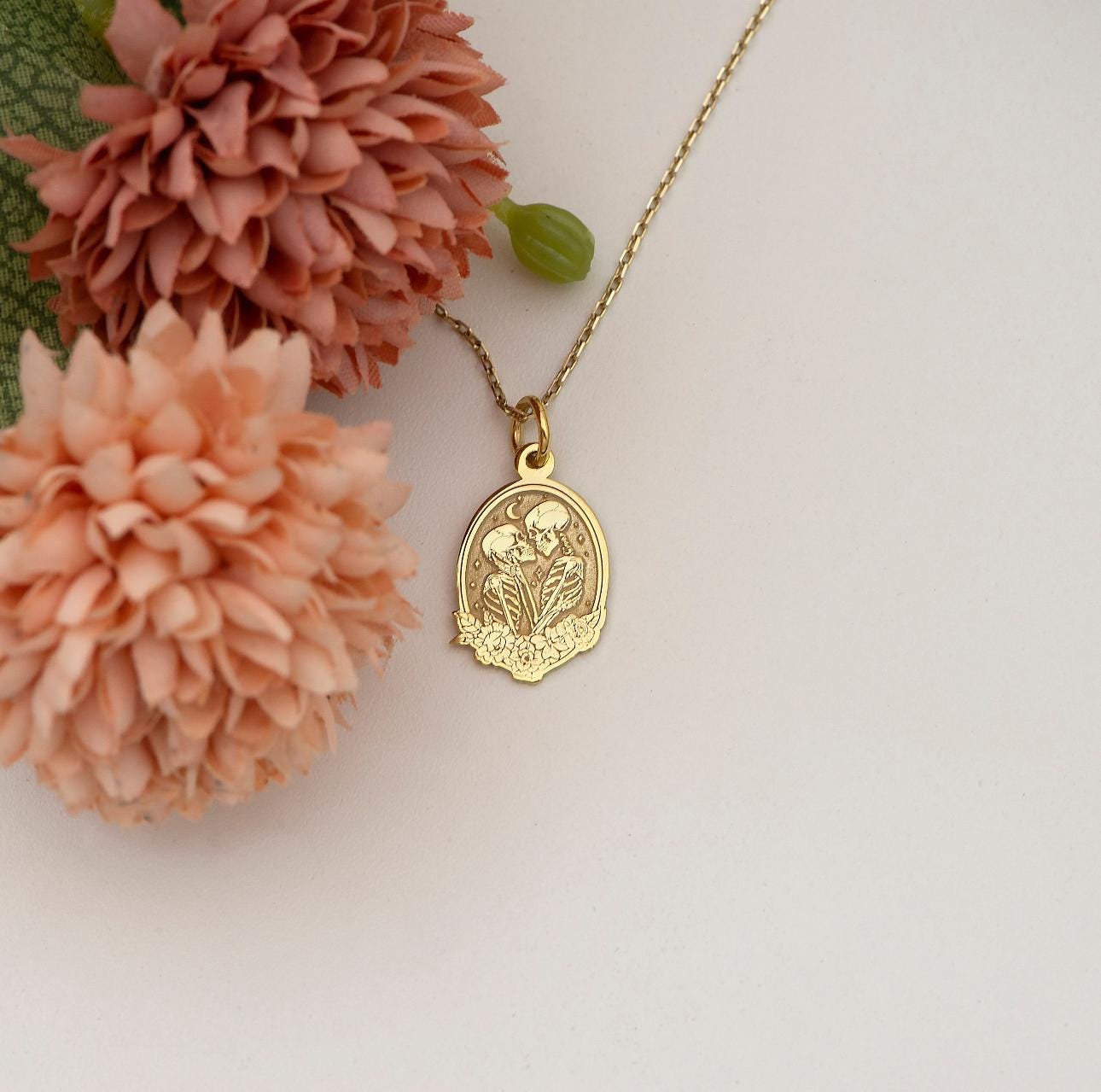 Noir Amour Lovers Necklace