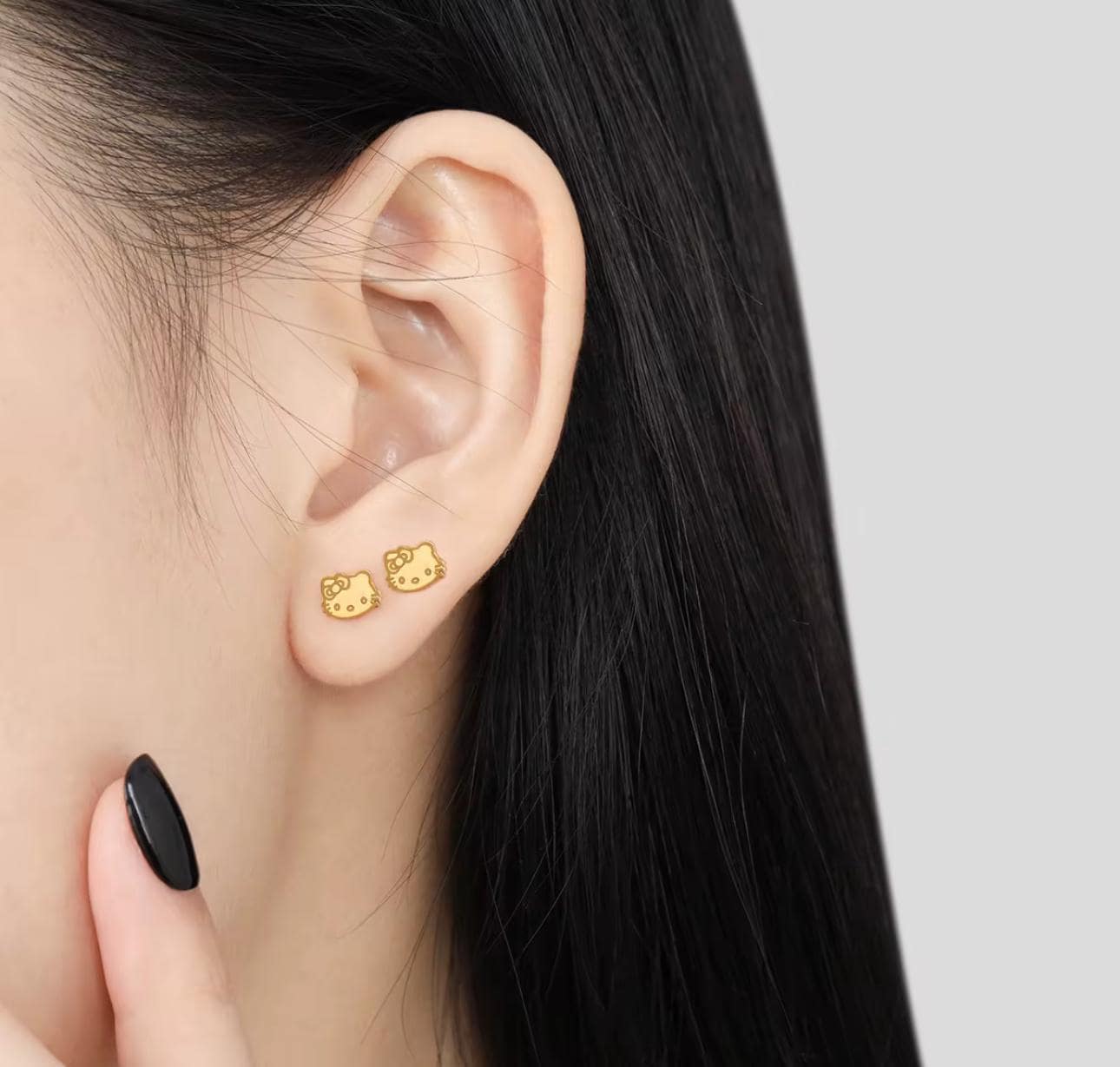 Hello Kitty Gold Studs