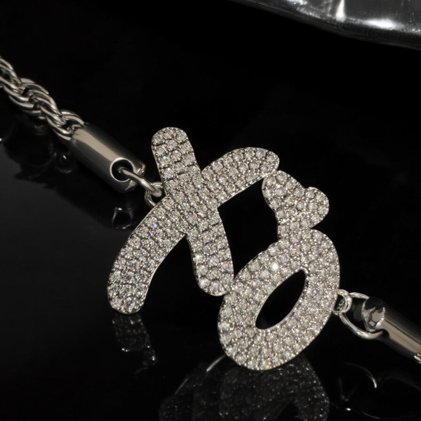 Signature XO Diamond Bracelet