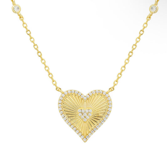 Amoré Fluted Heart Necklace